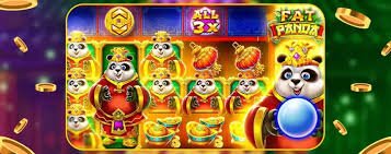Cầu thủ cầu lông Việt Nam thi đấu quốc tế và người xem cổ vũ
